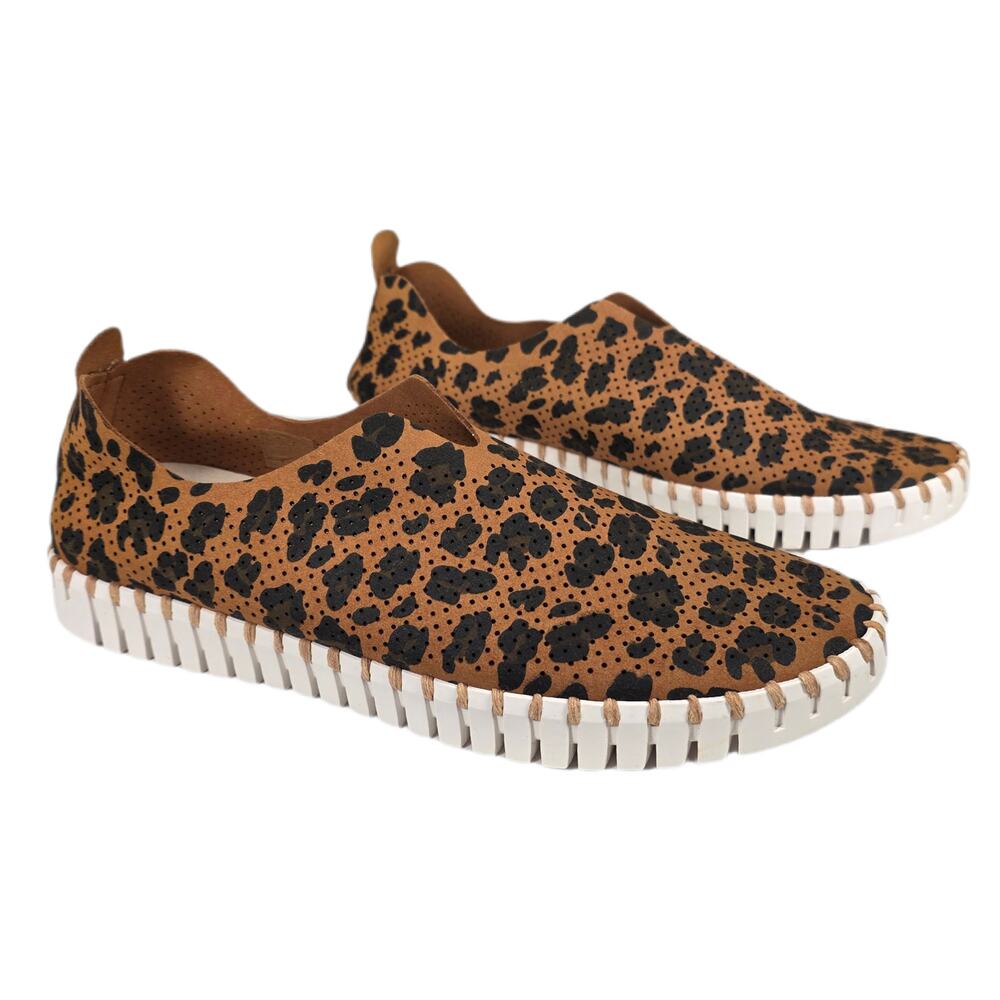 ILSE JACOBSEN HORNBÆK TULIP LEOPARD SLIP‑ON SHOES – WOMEN’S EU 41 / US 10–10.5
